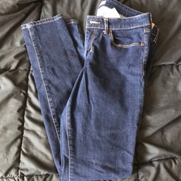 Abercrombie & Fitch Denim - Abercrombie &Fitch skinny dark denim w29 L31 sz 8r